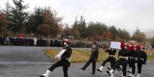 Şehit Yalman için Hakkari'de tören düzenlendi