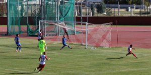 24Erzincanspor kendi evinde Ankara Demirspor ile 1-1 berabere kaldı