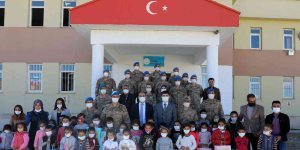 GİMER'den bin çocuğa kırtasiye yardım