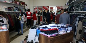 Ağrı'da ihtiyaç sahibi üniversite öğrencileri Kızılay Butik'ten ücretsiz giyinecek