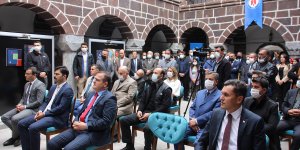 Hakkari Üniversitesinde akademik yıl açılış töreni düzenlendi