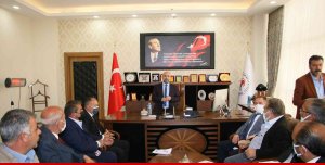 Muhtarlardan Başkan Altun'a anlamlı ziyaret