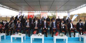 Cevdet Yılmaz, Bingöl'de düzenlenen temel atma törenine katıldı: