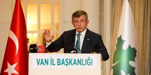 Gelecek Partisi Genel Başkanı Davutoğlu, Van'da
