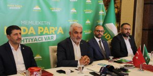 HÜDA PAR Genel Başkanı Yapıcıoğlu Malatya'da gazetecilerle bir araya geldi: