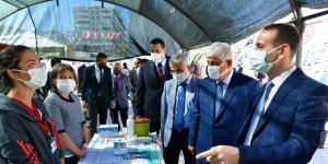 Geleceğin bilim adamları Yeşilyurt bilim şenliğinde buluştu