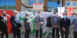 Tunceli'de çiftçilere hububat ve yem bitkisi tohumu dağıtıldı