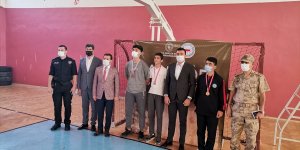 Keban'da dart yarışması düzenlendi