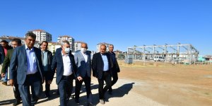 Çınar, spor yatırımlarını inceledi