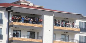 Elazığspor aşkı engel tanımıyor: İnşaatlara çıkıp maçı izlediler