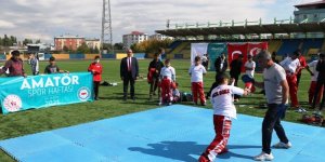Ağrı'da 'Amatör Spor Haftası' kortej yürüyüşü başladı