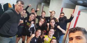 Kadınlar Hentbol 1. Ligi: Artvin 7 Mart: 20 - Elazığ SYSK: 21