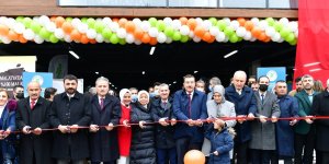 Yeşilyurt'ta pazar yeri dualarla hizmete açıldı