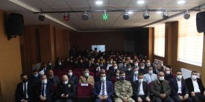 Muradiye'de 24 Kasım Öğretmenler Günü kutlandı