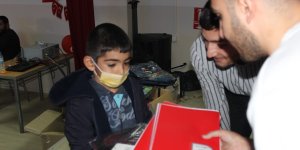 Ülkü Ocaklarından Tunceli'deki kardeş okullara giysi ve kırtasiye yardımı