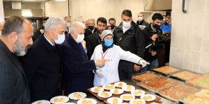 Binali Yıldırım, Erzincan'da cami, yurt ve öğretmenevinin açılış töreninde konuştu:
