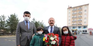 Ağrı Valisi Varol, Eleşkirt Kaymakamlığını ziyaret etti