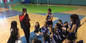 TVF 2. Lig: EBUAŞ Elazığ Voleybol: 3 - 1955 Batman Belediyespor: 2