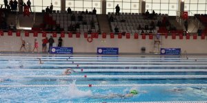 Malatya'da yeni yapılan havuzda ilk yüzme müsabakası yapıldı