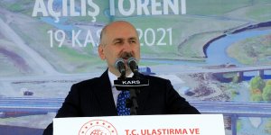 Bakan Karaismailoğlu, Kars'taki Kırmızı Köprü ile Akçalar Köprüsü'nün açılışında konuştu:
