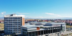 Ağrı'da yapılan akciğer rezeksiyonu ameliyatı başarıyla sonuçlandı