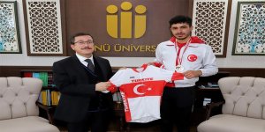 Türkiye Şampiyonuna başarı hediyesi