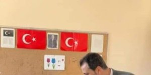 Kaymakam Kundakçı'dan öğrencilere hediye