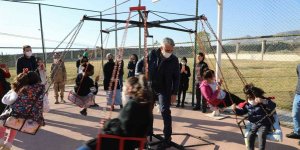 Jandarma düzenlenen etkinlikle çocuklara keyifli bir gün yaşattı