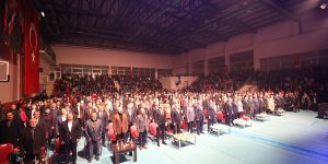 Iğdır'da "Bir Millet İki Devlet Kardeşlik Destanı" gösterisi düzenlendi