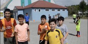 Ağrılı esnaf Vefa Spor'a sahip çıktı