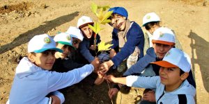 Bingöl'de 40 bin fidan toprakla buluşturuldu