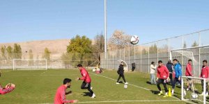 Elazığspor tam kadro çalıştı