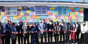 Atıl durumdaki okul binası geri dönüşüm malzemeleriyle sosyal tesise dönüştürüldü