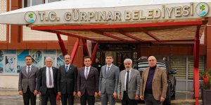 Milletvekillerinden Gürpınar Belediyesine ziyaret