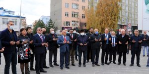 Kars'ta Karabağ şehitleri için fotoğraf sergisi açıldı