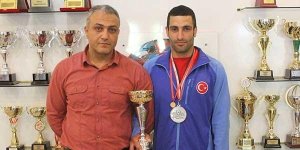 Ağrılı Ömer Çeçen Dünya Şampiyonasında