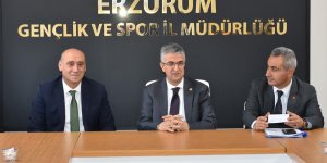 MHP Erzurum Milletvekili Aydın'dan Gençlik ve Spor İl Müdürlüğüne ziyaret