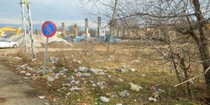 Türkgözü Sınır Kapısı çöp alanına döndü