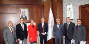 Ağrı'da "Okulum Temiz Projesi" kapsamında 928 okula belge verildi