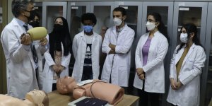 Yabancı öğrenciler Türkiye'de tıp okumaktan mutlu