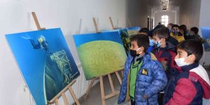 5 bin öğrenci Van Gölü'nün gizemini gördü