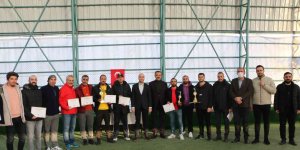 Elazığ'da tenis turnuvası sona erdi