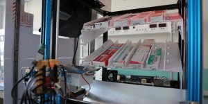 Öğrencilerden nöbetçi eczane arama derdine "Akıllı" çözüm