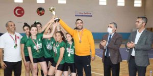 Voleybol il şampiyonası maçları sona erdi