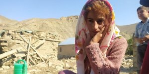 Vali Bilmez, selden kurtulan Kader'i yeni evinde ziyaret etti