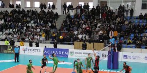 Efeler Ligi: Bingöl Solhan Spor: 0 - Ziraat Bankkart: 3