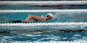 Malatya'da okullar arası gençler yüzme yarışları sona erdi