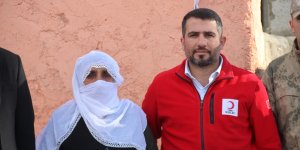 Van'da harabe evde yaşayan yaşlı kadına Kaymakamlık ve Kızılay sahip çıktı