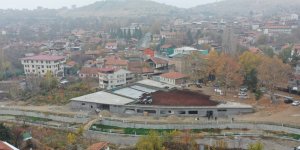 Yeşilyurt güreş sahası inşaatı hızla ilerliyor