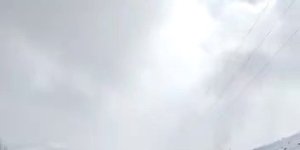 Çat'ta çığ düşmesi sonucu yolda mahsur kalan vatandaşlar Büyükşehir belediyesi ekiplerince kurtarıldı